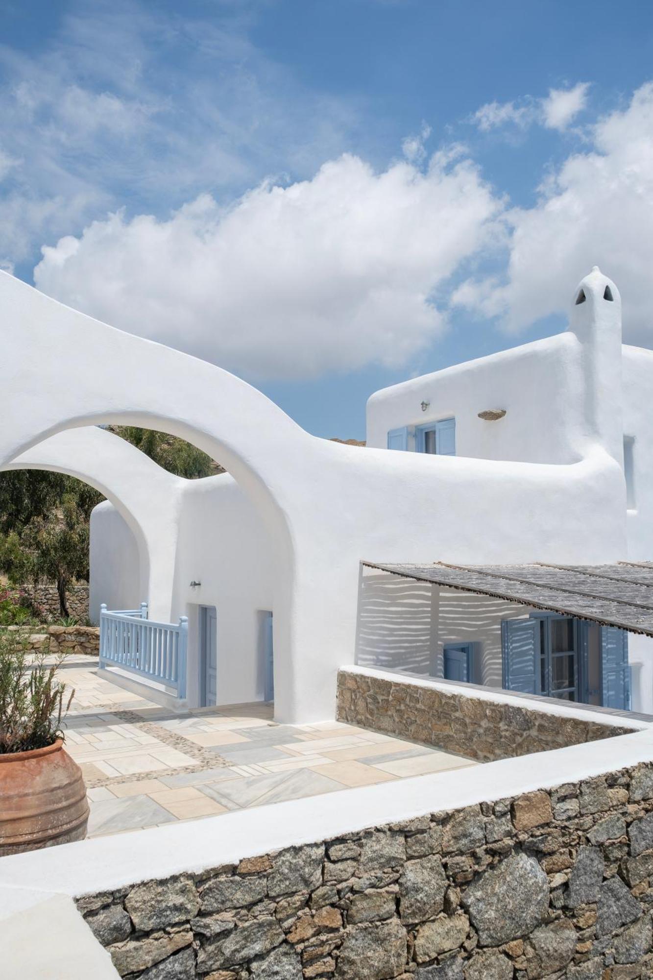Nama * Super Paradise Beach (Mykonos)